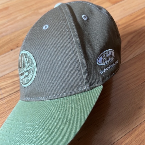 New York Islanders Army Hat - Picture 3 of 5